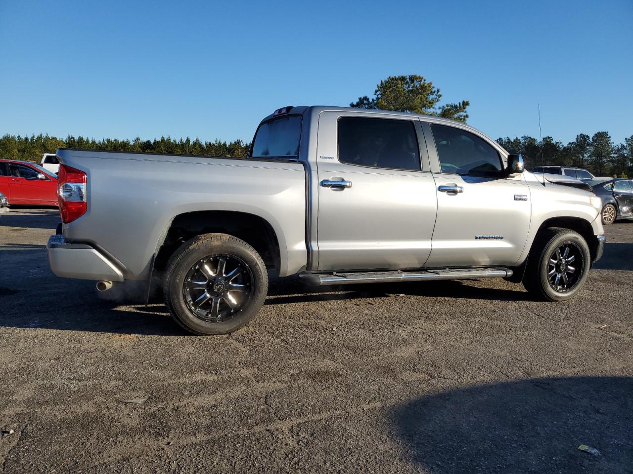 2014 Toyota Tundra - Image 3