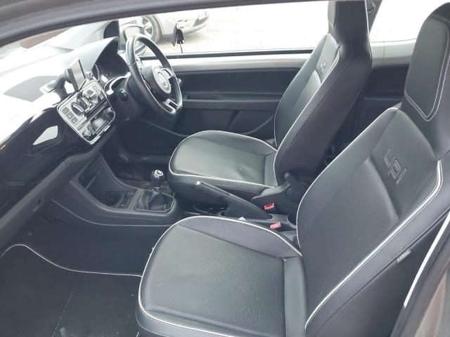 2012 VOLKSWAGEN HIGH UP
