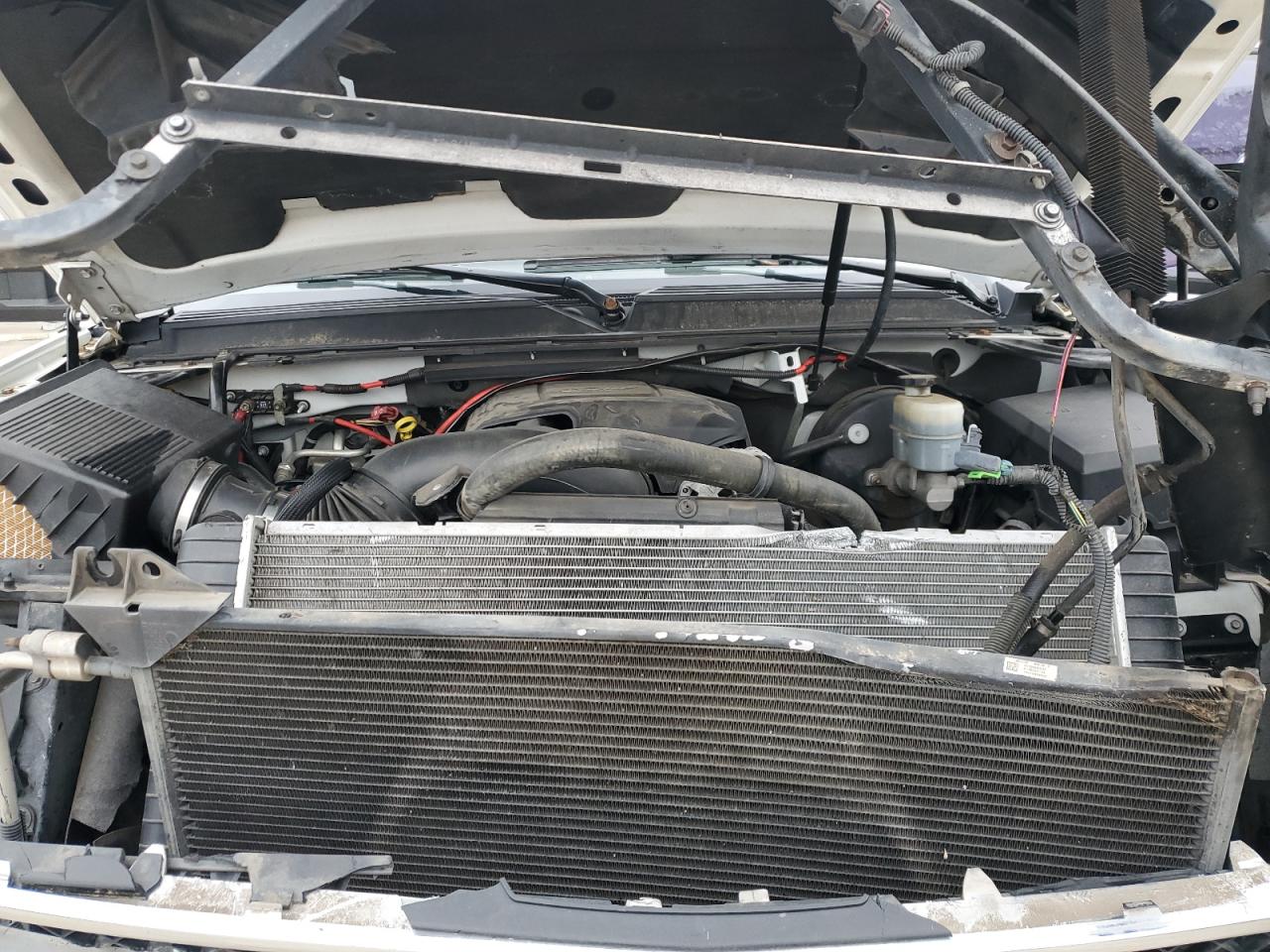 2007 Chevrolet Avalanche - Image 12