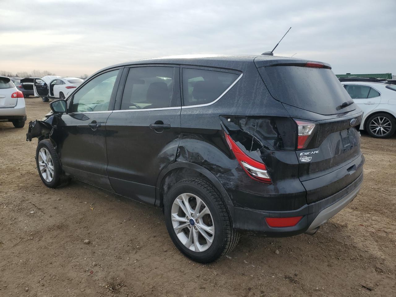 1FMCU0GD6HUD08512 FORD ESCAPE 2017