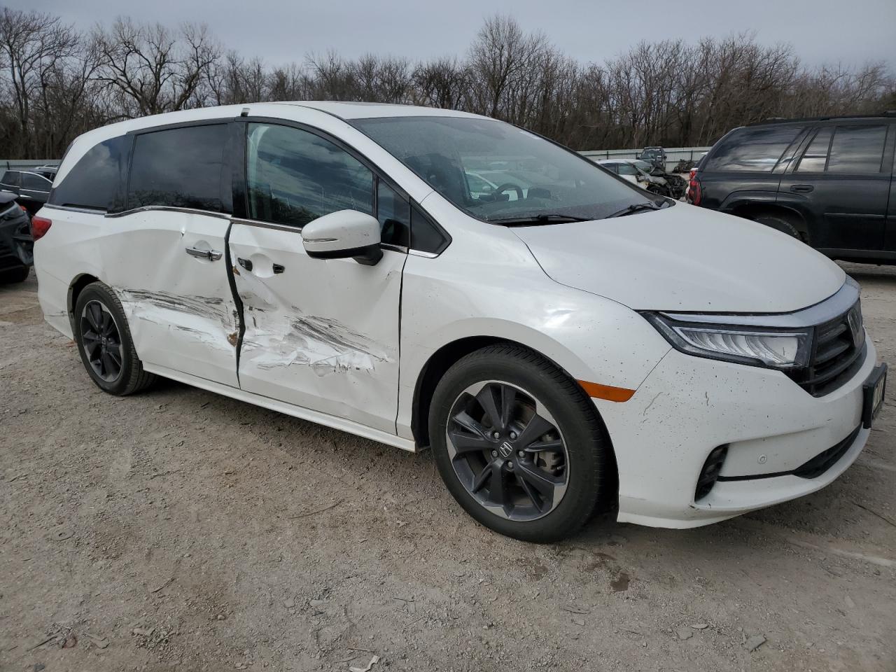 2022 Honda Odyssey - Image 4