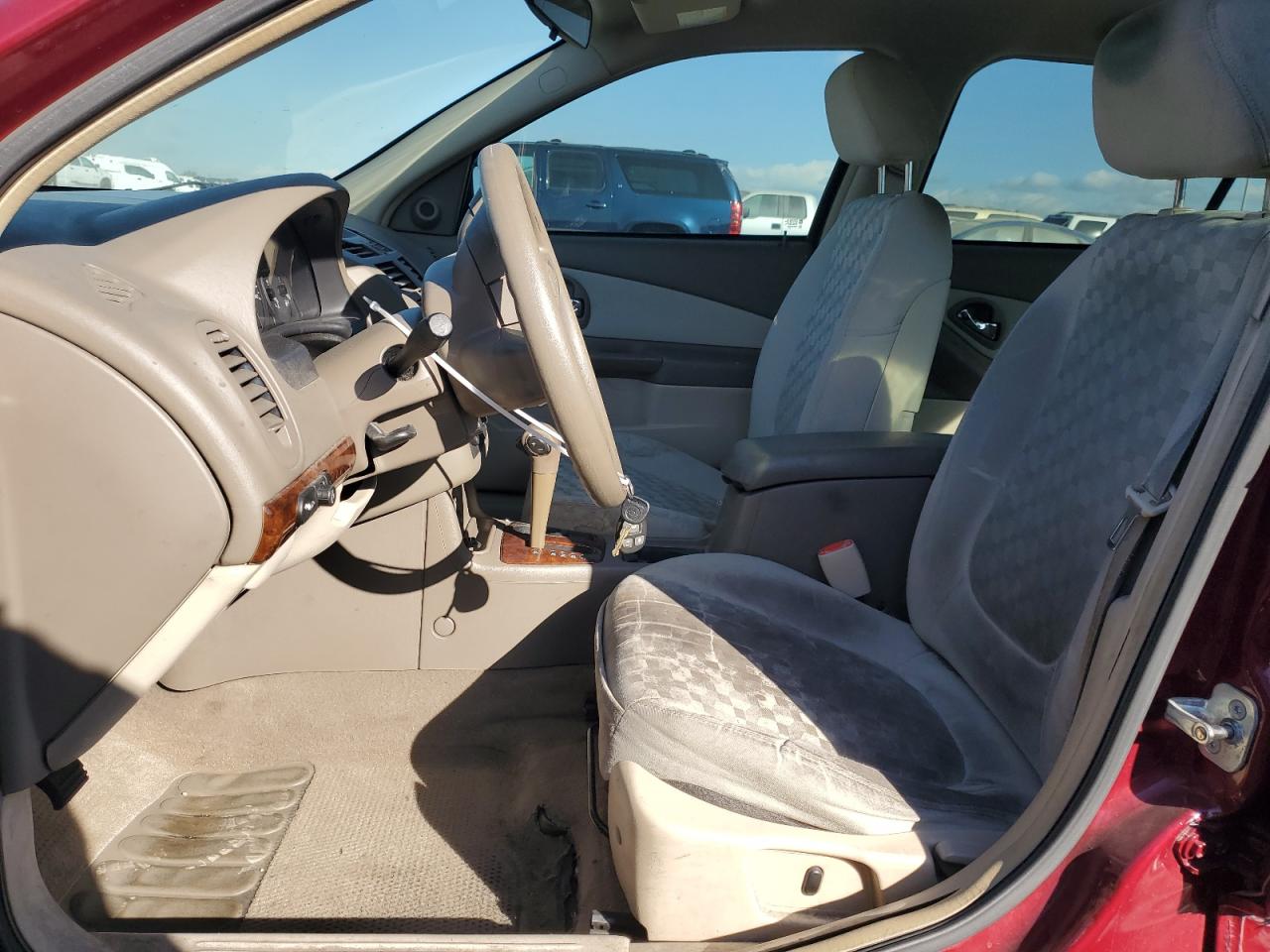 2004 Chevrolet Malibu - Image 7