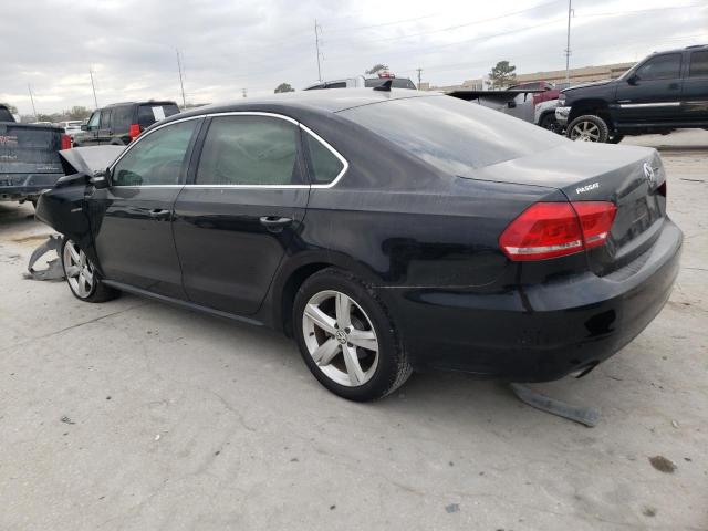Седани VOLKSWAGEN PASSAT 2015 Чорний