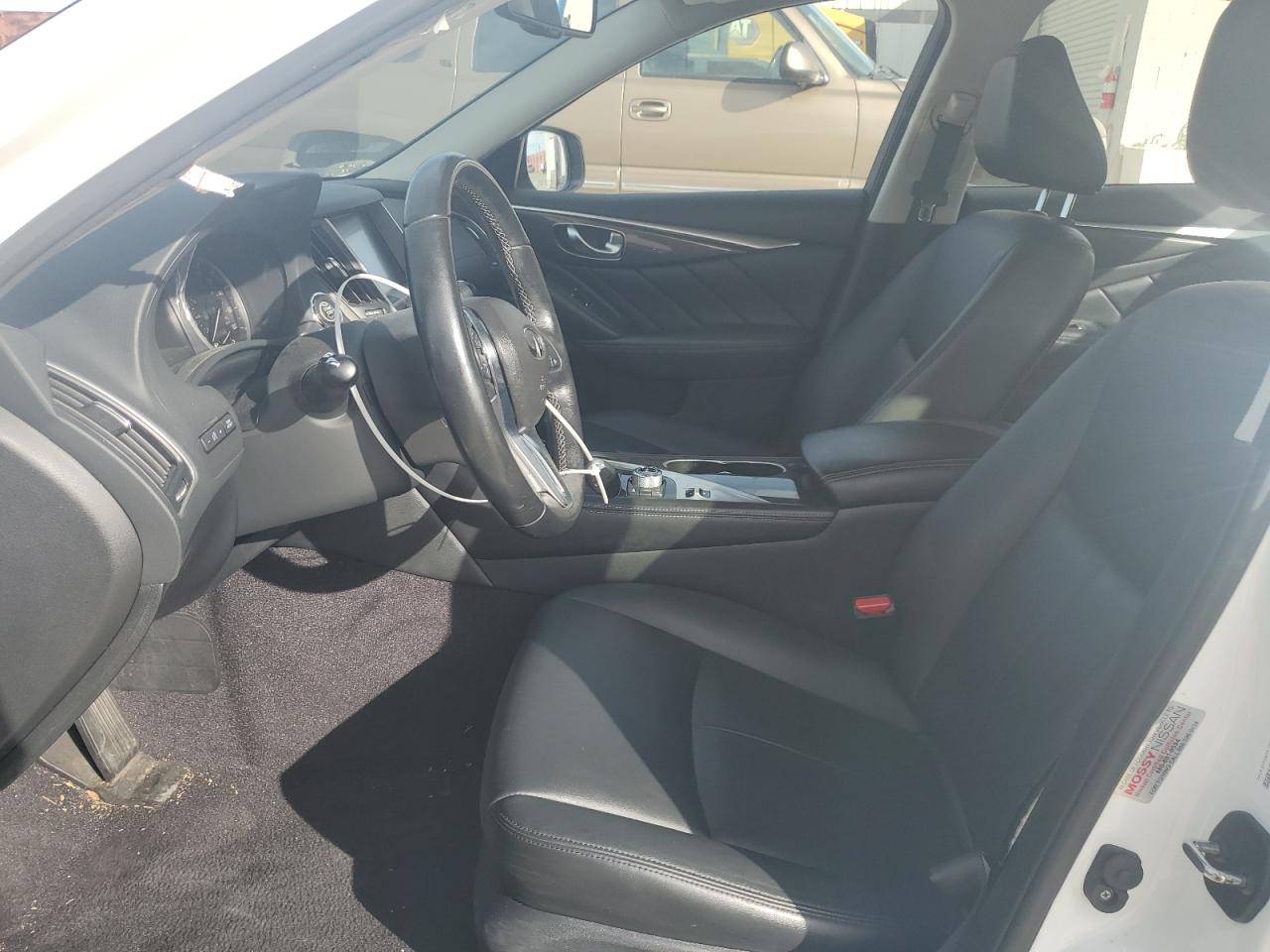 2019 Infiniti Q50 - Image 7