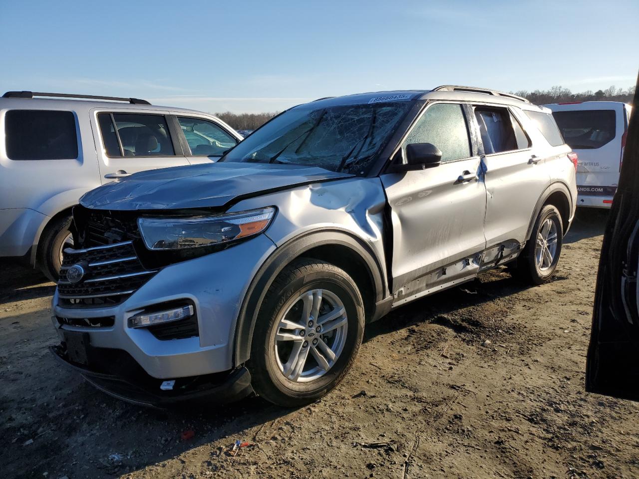 2023 Ford Explorer - Image 1