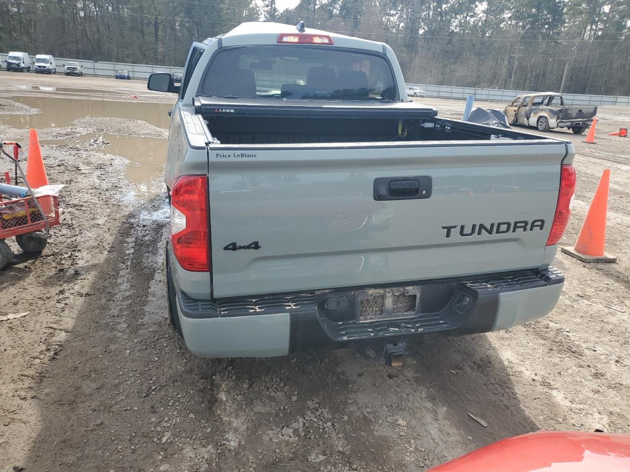 VIN 5TFDY5F16MX005529 2021 TOYOTA TUNDRA no.6