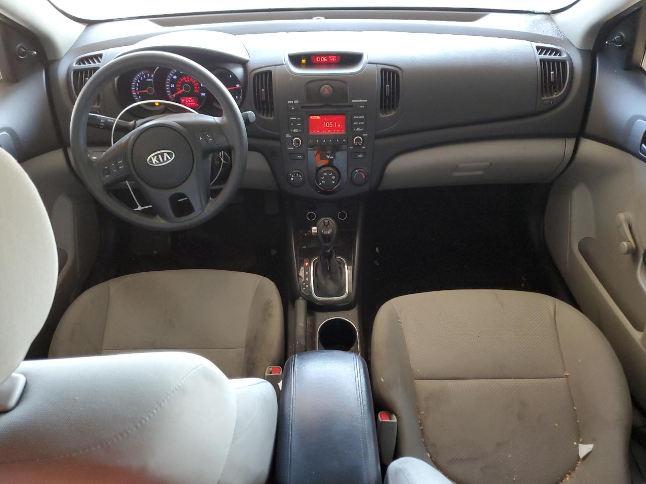 2013 Kia Forte - Image 8