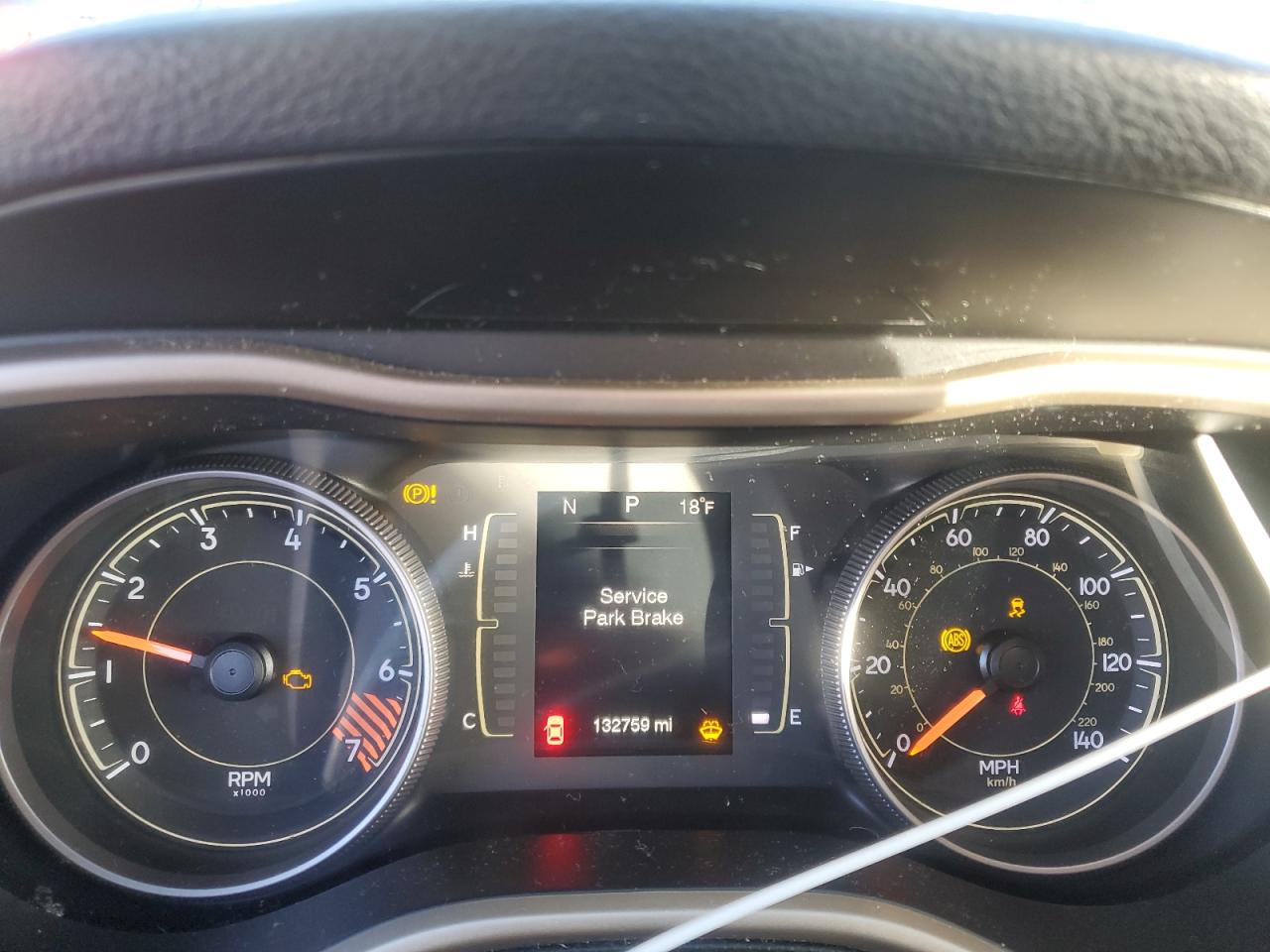 2015 Jeep Cherokee Latitude VIN: 1C4PJMCB9FW673729 Lot: 88727555