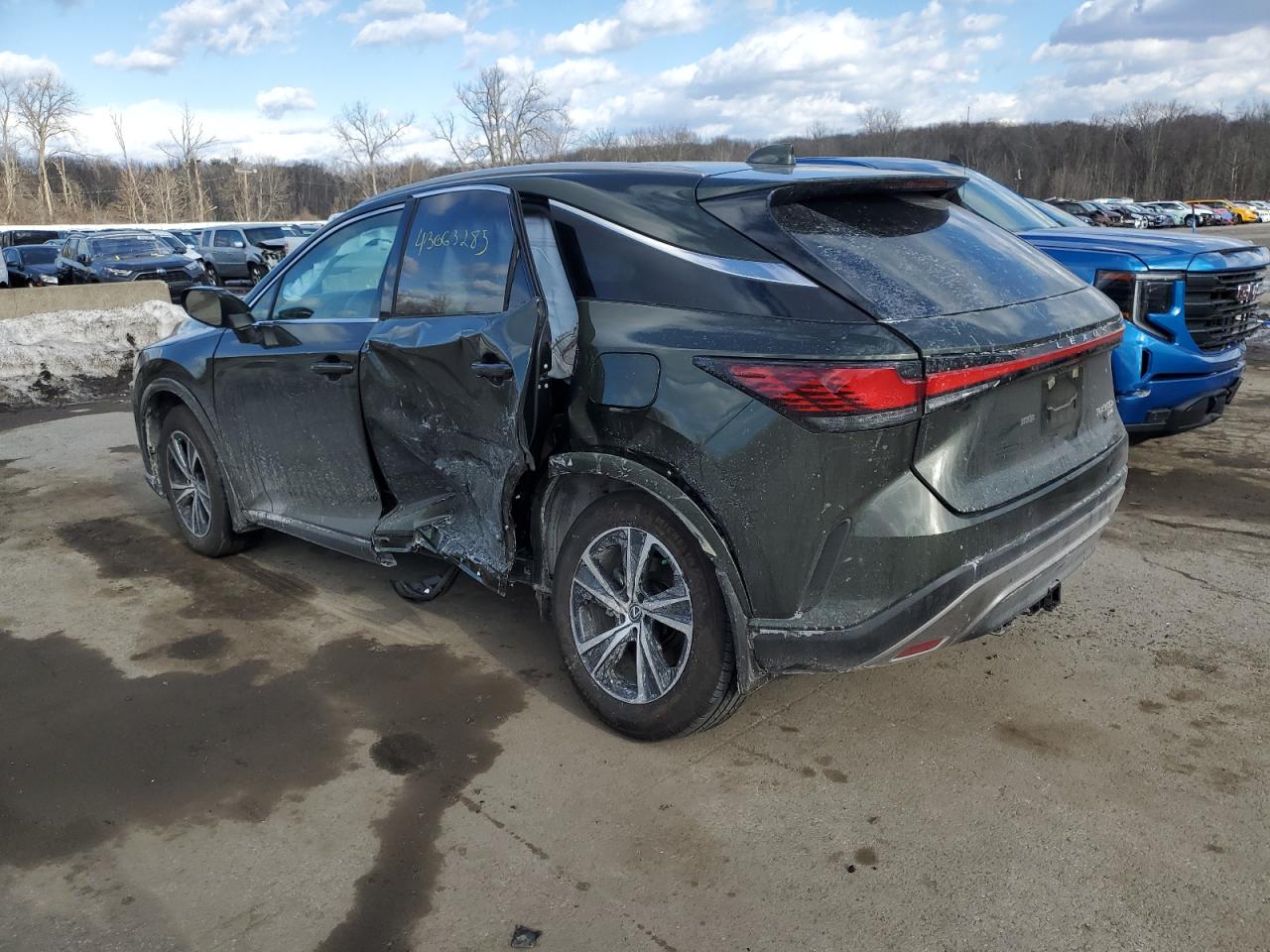2024 Lexus RX - Image 2