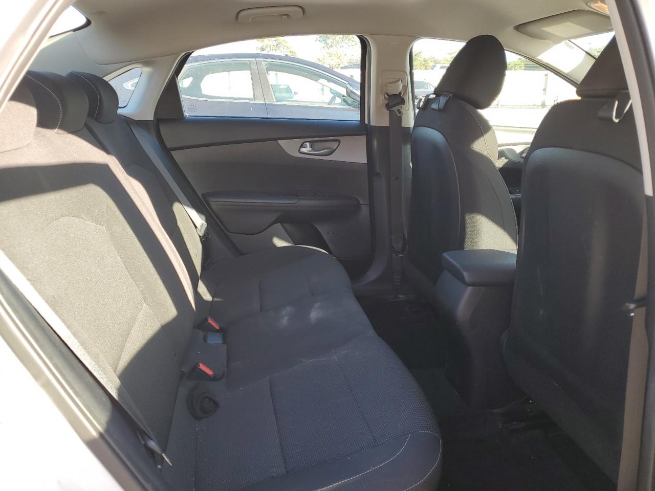 2019 Kia Forte - Image 10