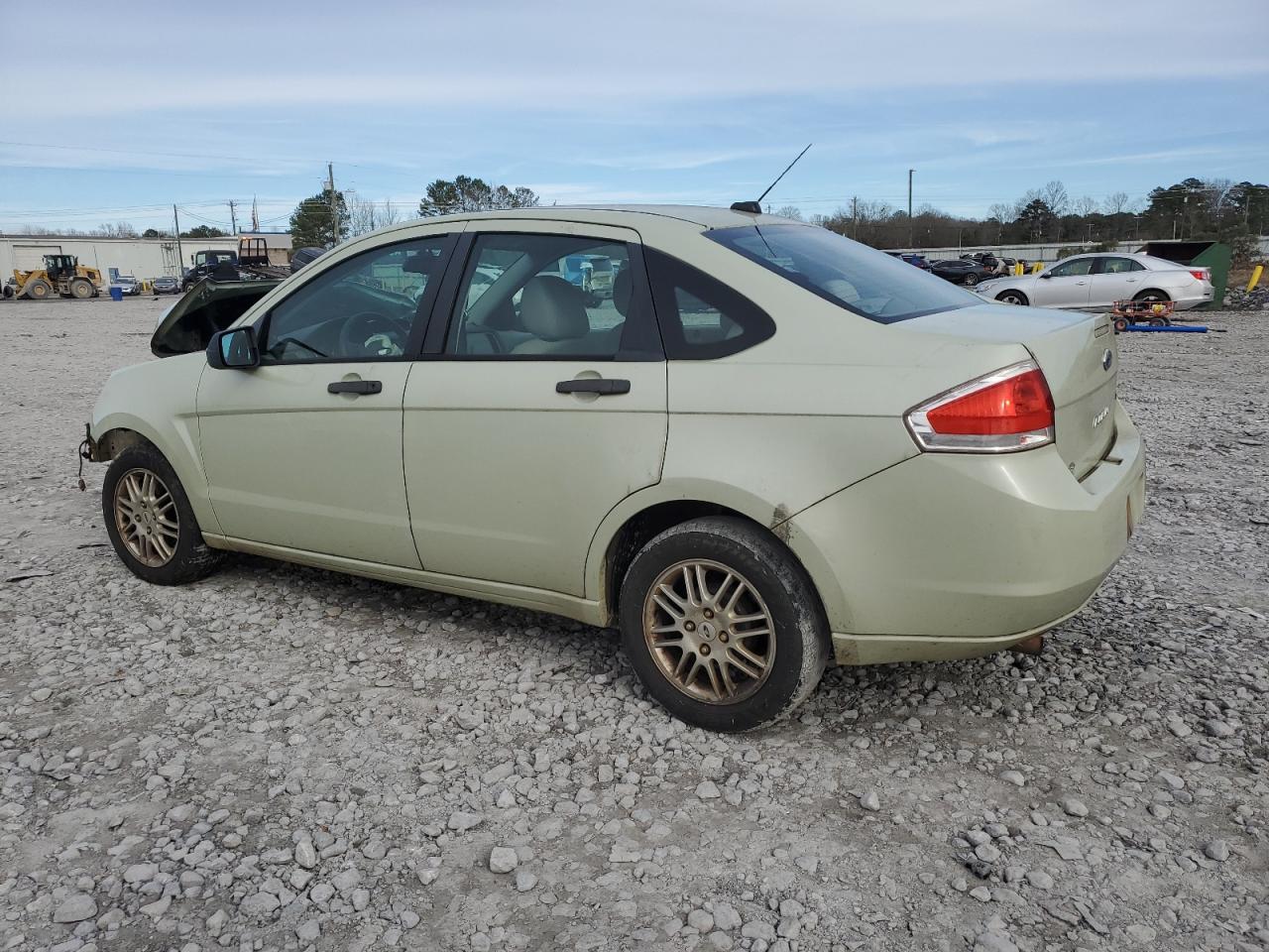2010 Ford Focus - Image 2