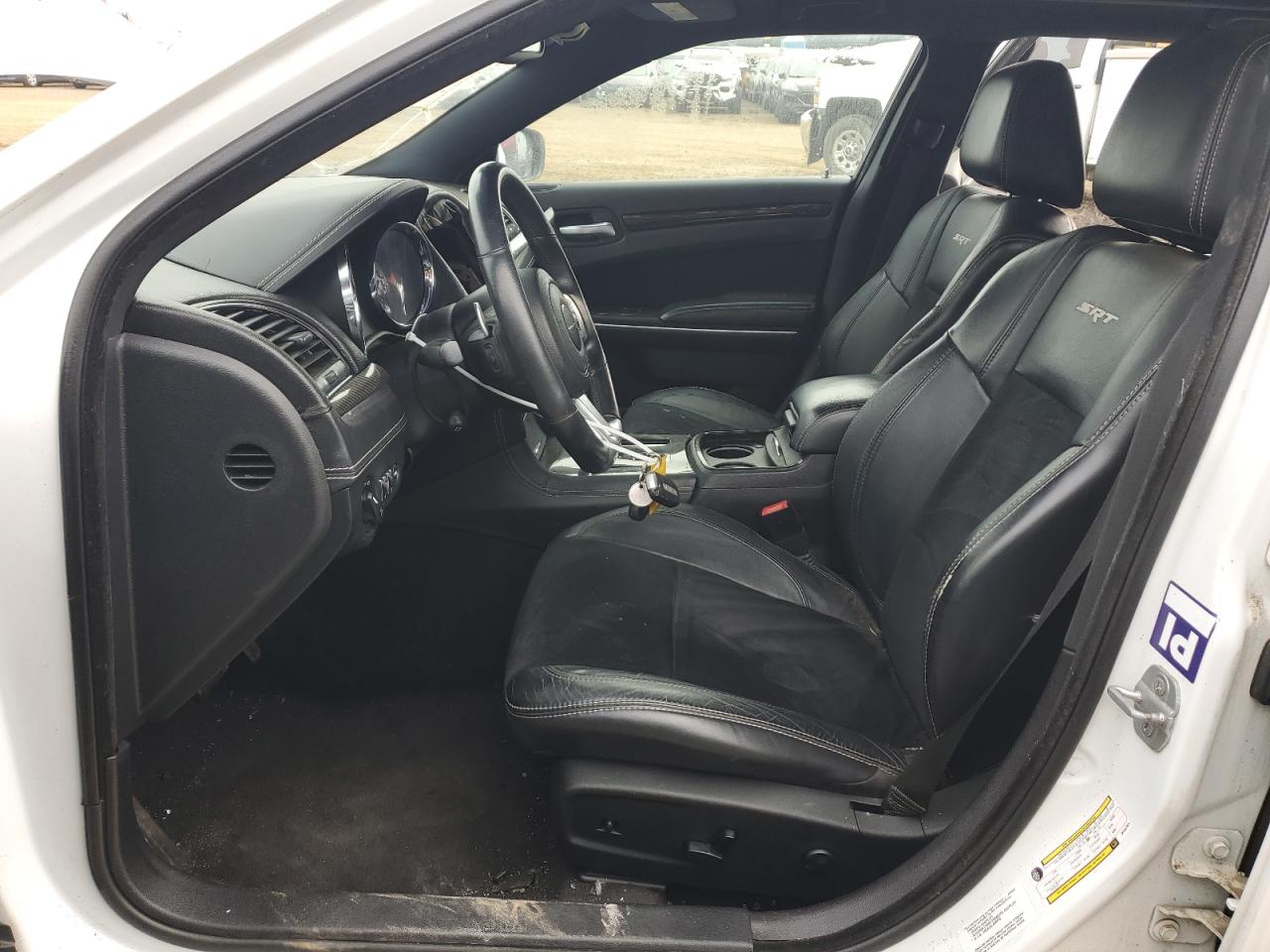 2013 Chrysler 300 - Image 7