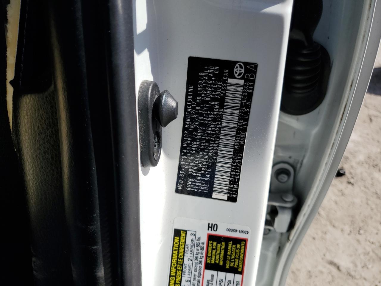 2017 Toyota Corolla - Image 12