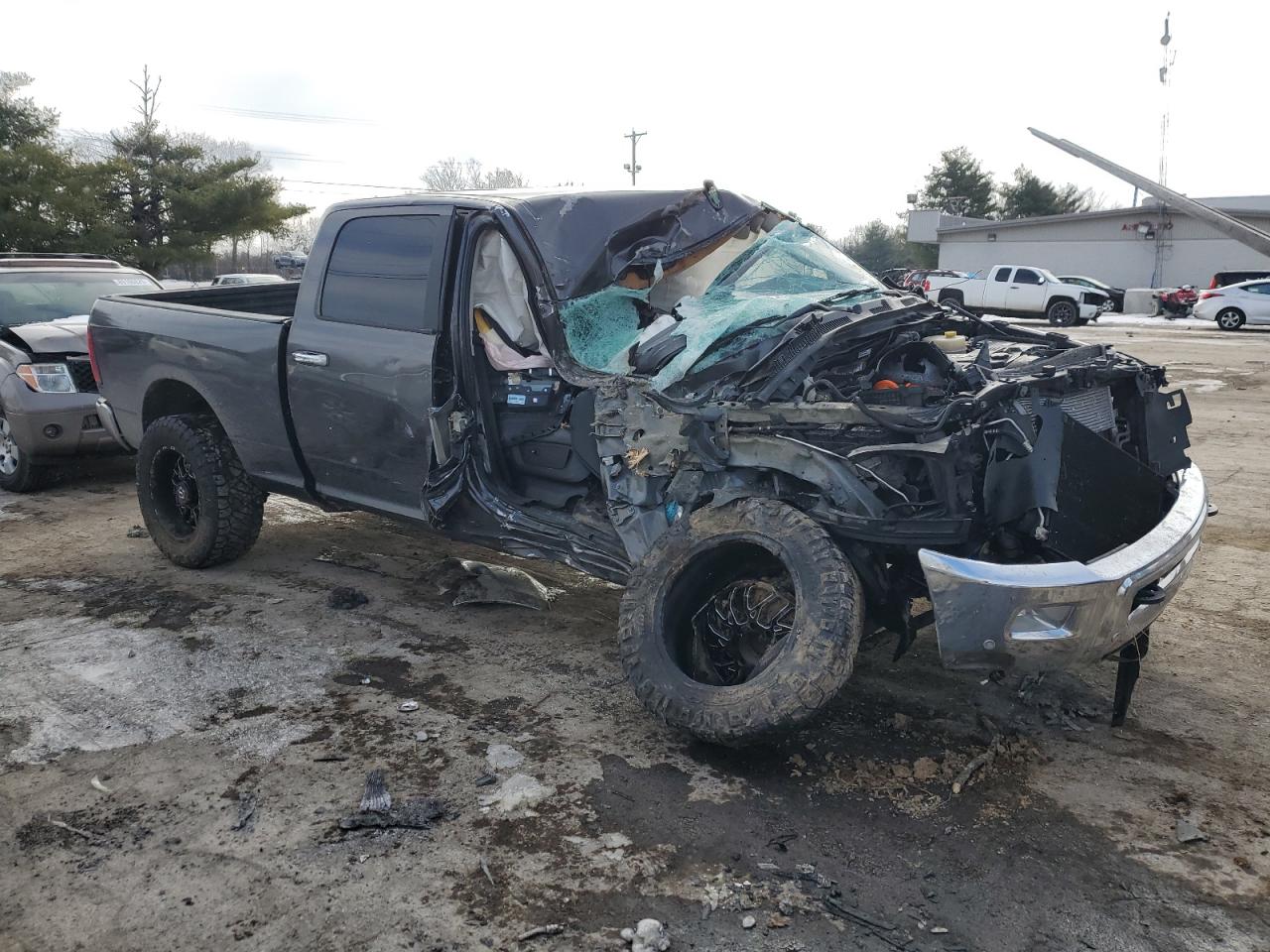 2017 RAM 2500 - Image 4