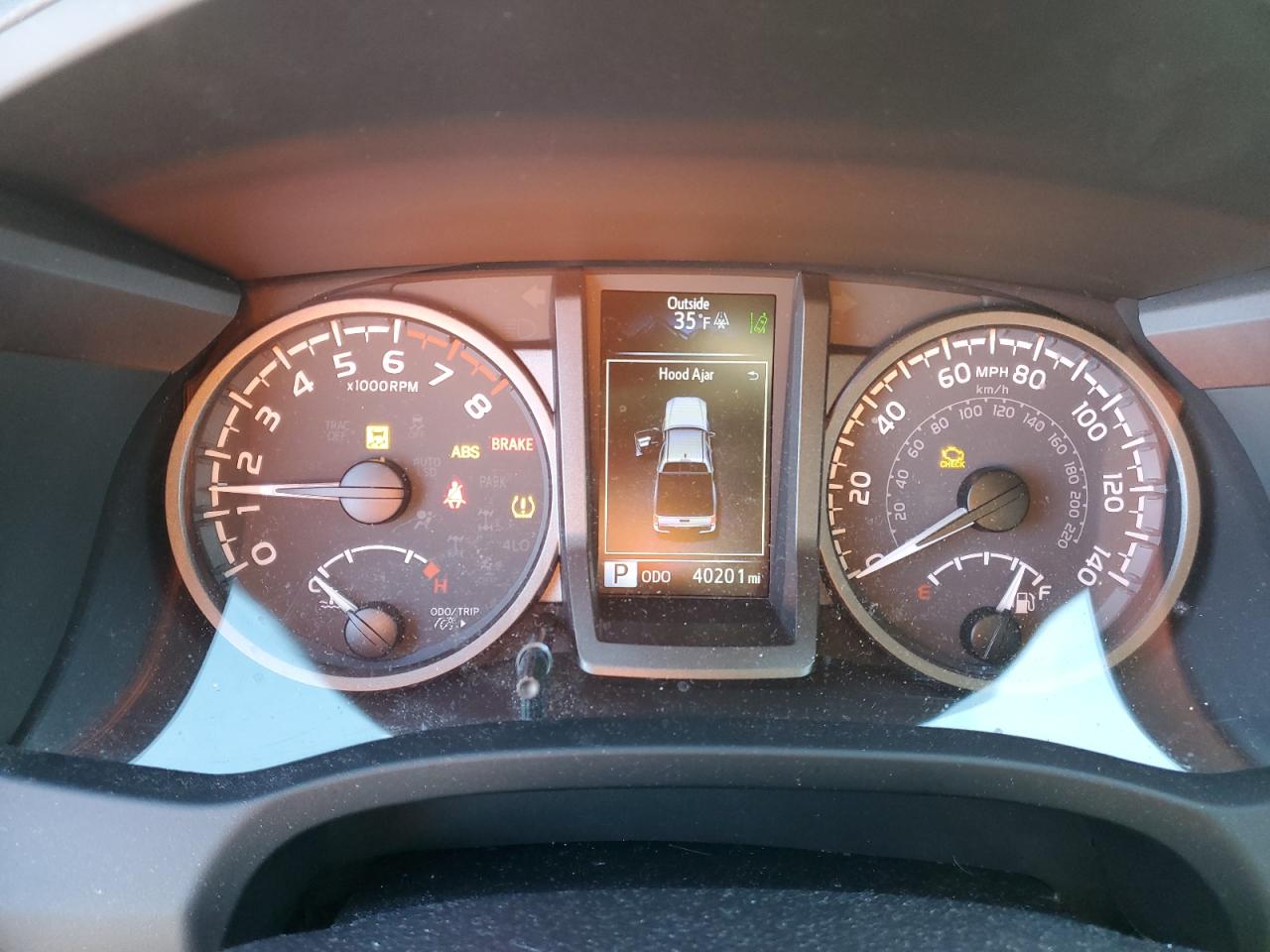 2022 Toyota Tacoma - Image 9