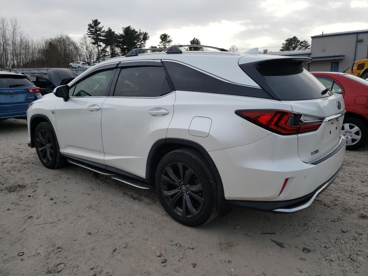 VIN JTJDZKCA7J2008588 2018 LEXUS RX350 no.2