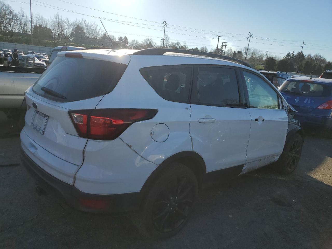 1FMCU9GD8KUB06086 FORD ESCAPE 2019