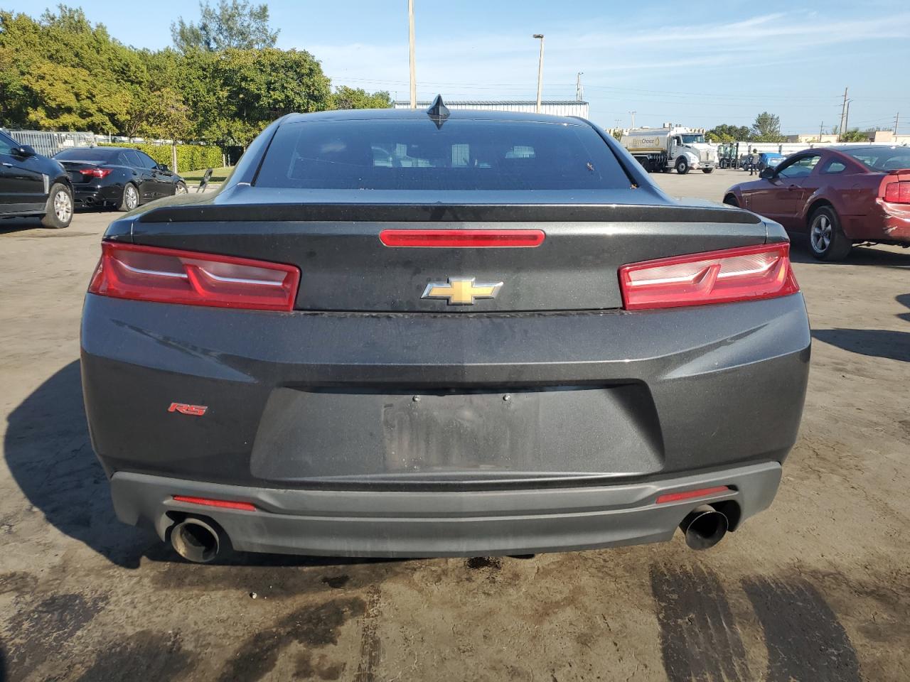 2016 Chevrolet Camaro - Image 6