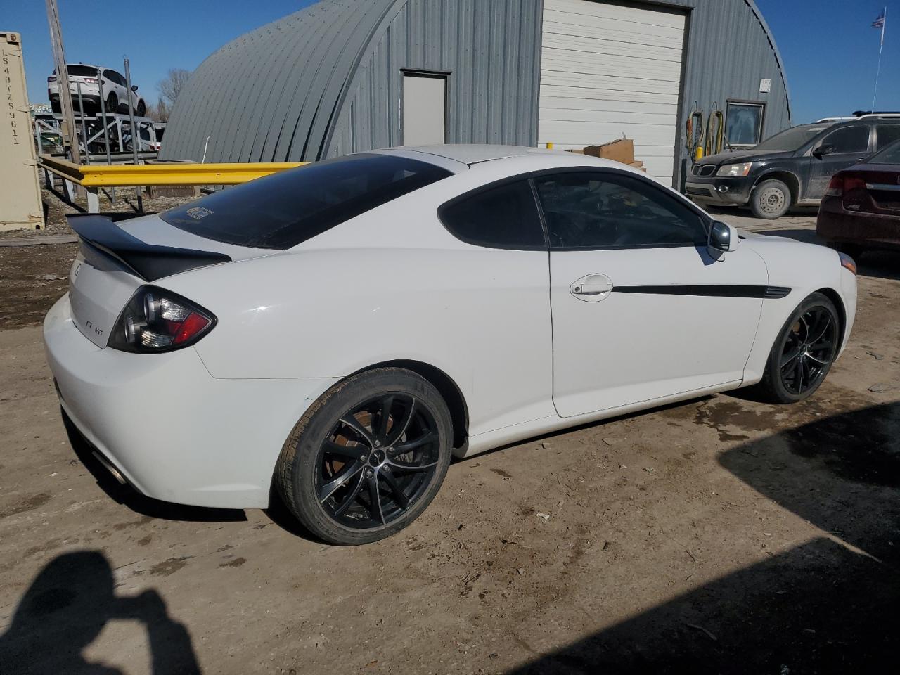 2008 Hyundai Tiburon - Image 3