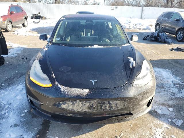  TESLA MODEL 3 2018 Чорний