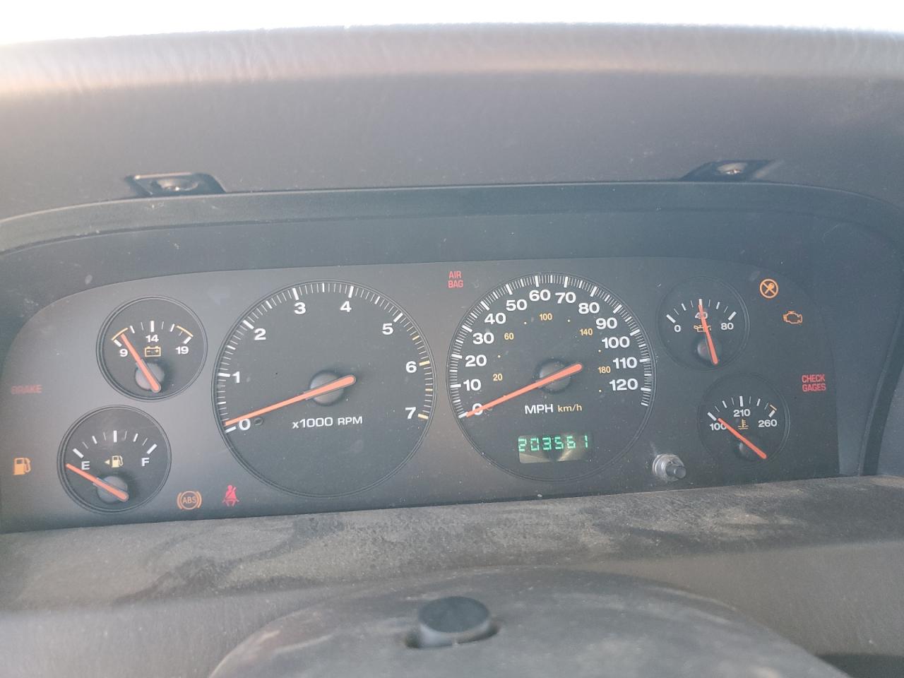 2000 Jeep Grand Cherokee - Image 9