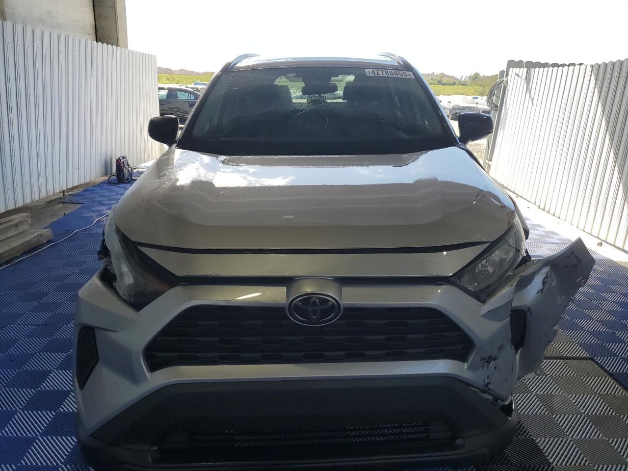 2020 Toyota RAV 4 - Image 5