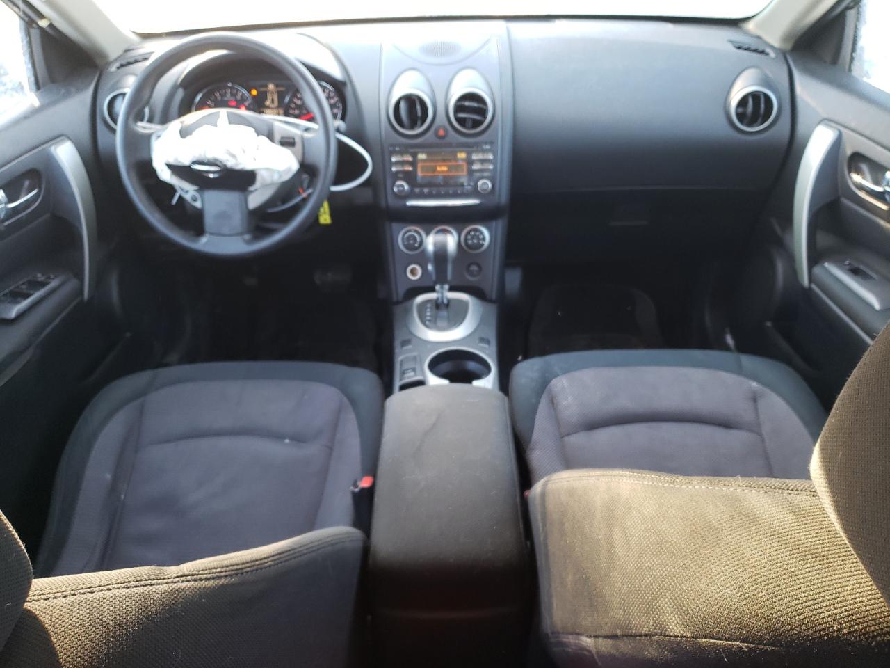 2013 Nissan Rogue - Image 8
