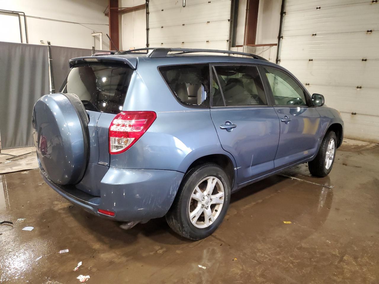 2012 Toyota RAV 4 - Image 3