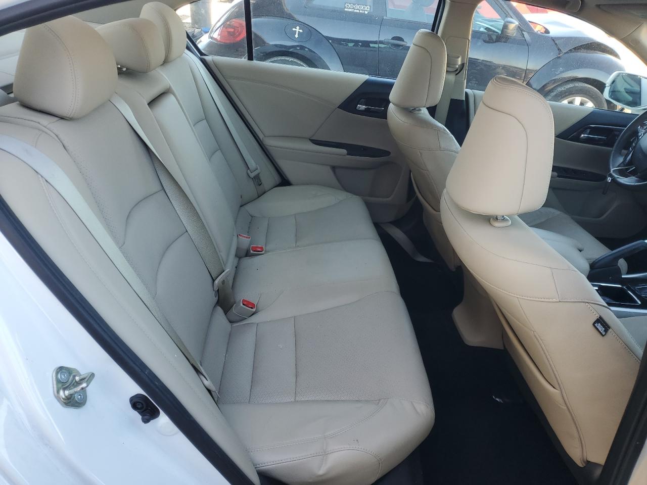 2016 Honda Accord - Image 11
