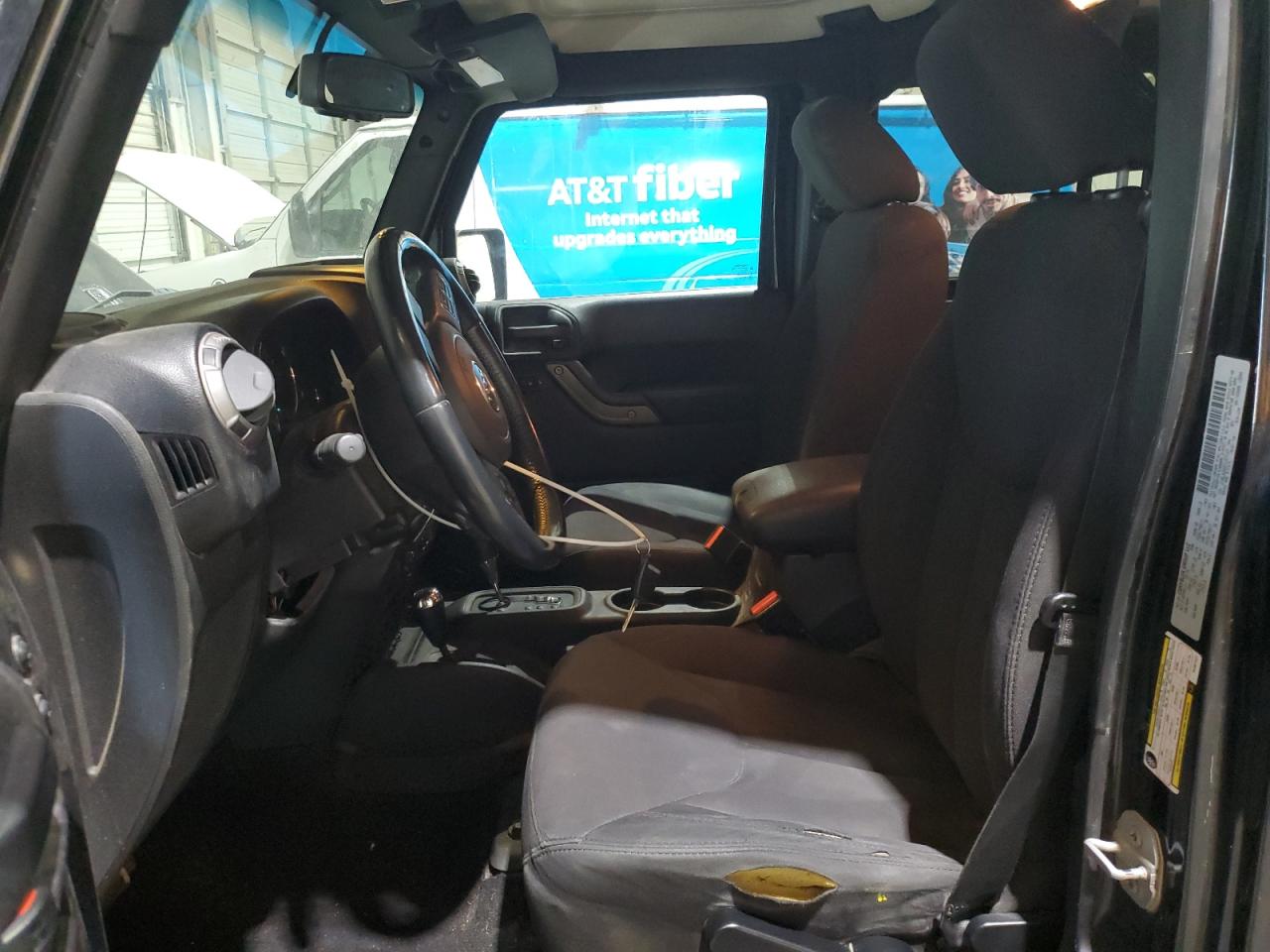 2015 Jeep Wrangler - Image 7