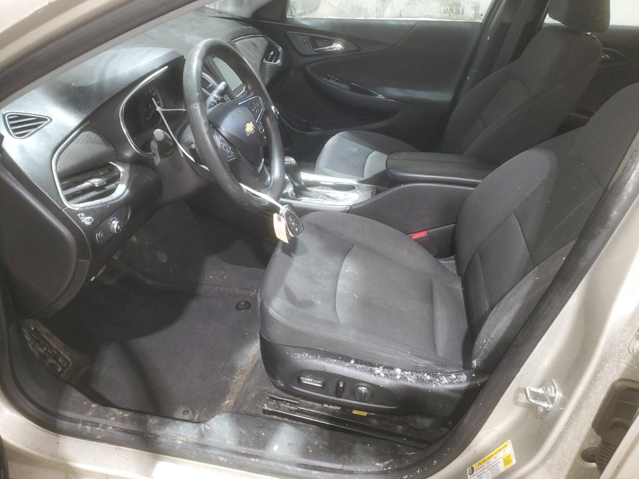 2016 Chevrolet Malibu - Image 7