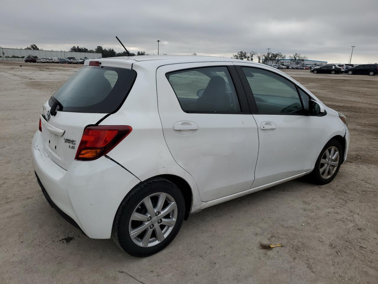 2017 Toyota Yaris - Image 3