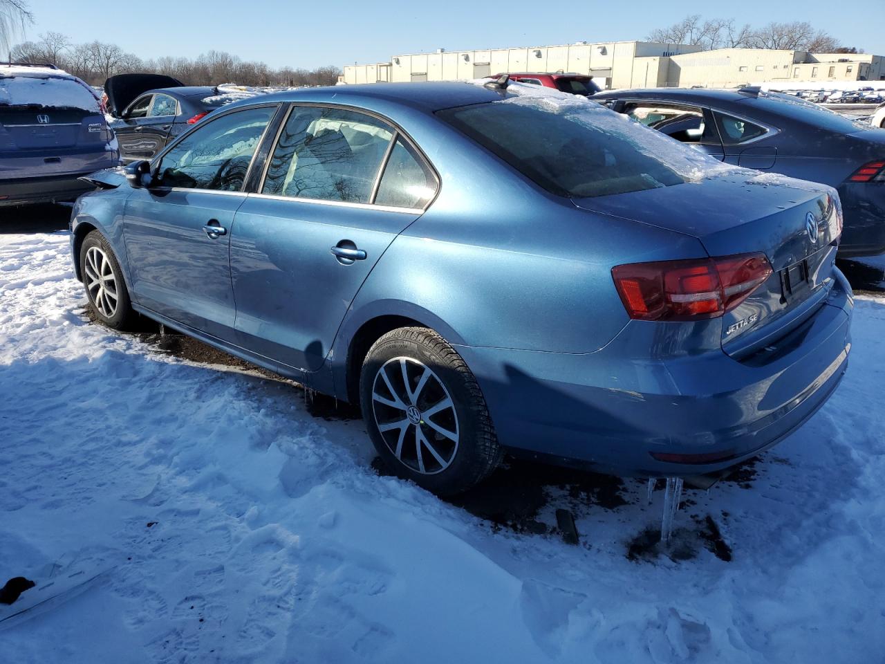 2017 Volkswagen Jetta - Image 2