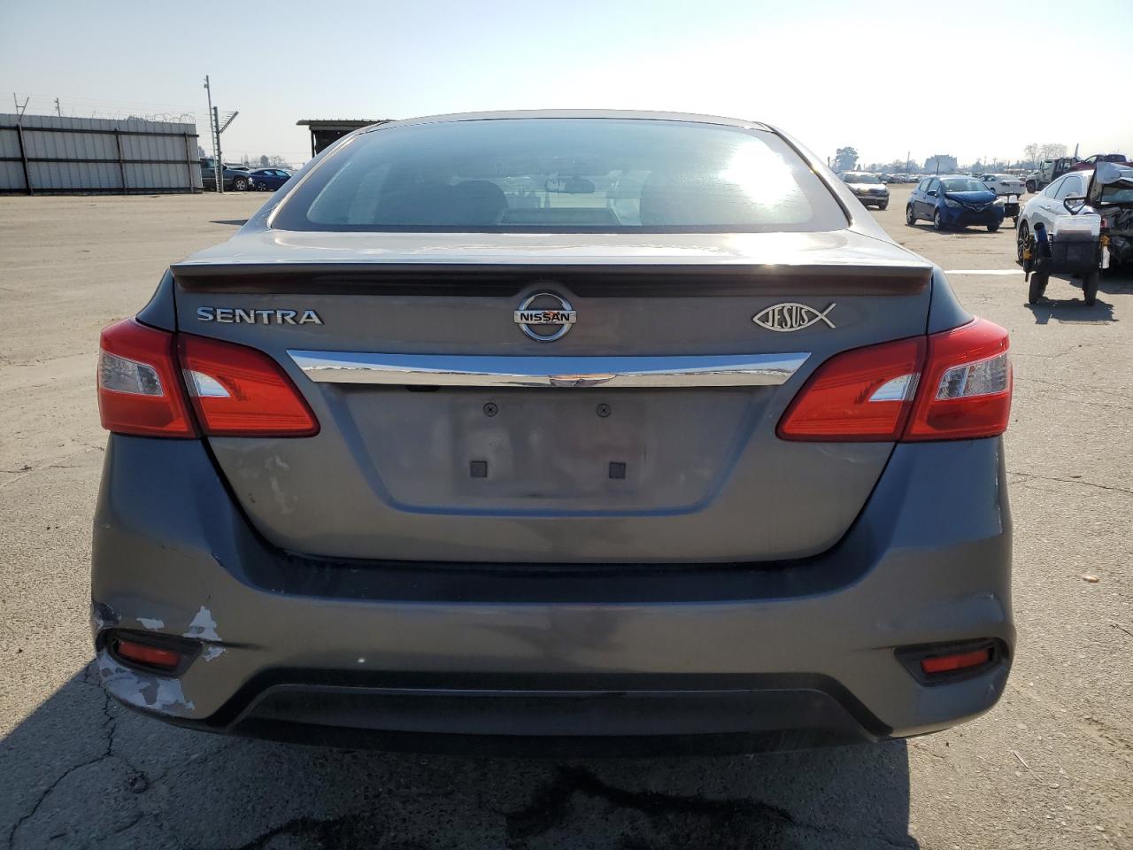 2018 Nissan Sentra - Image 6