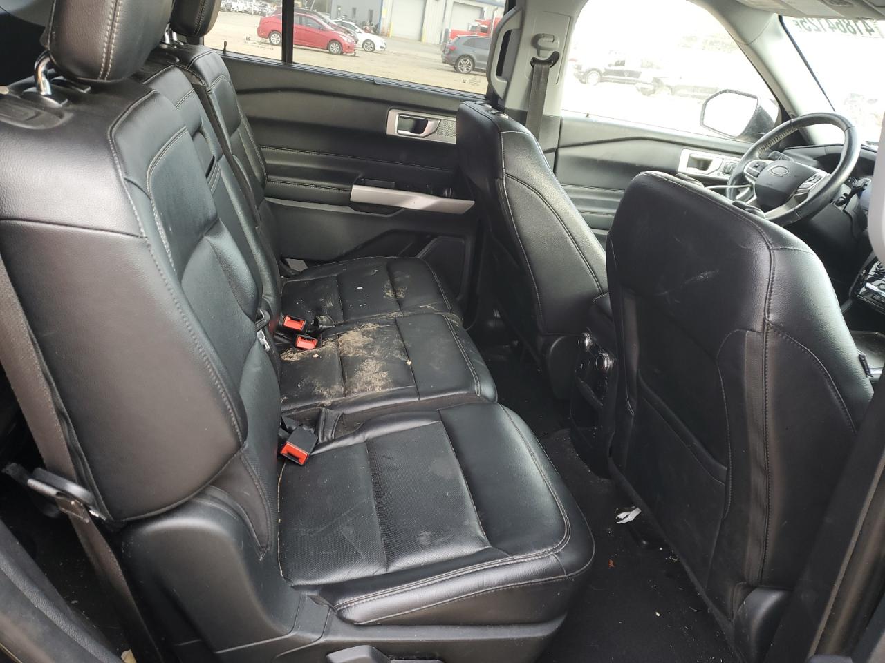 2021 Ford Explorer - Image 12