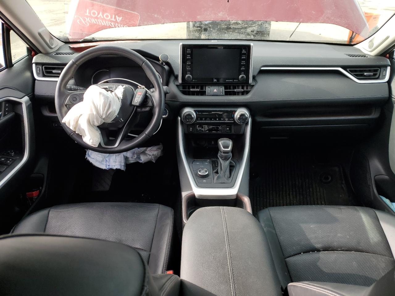2021 Toyota RAV 4 - Image 8