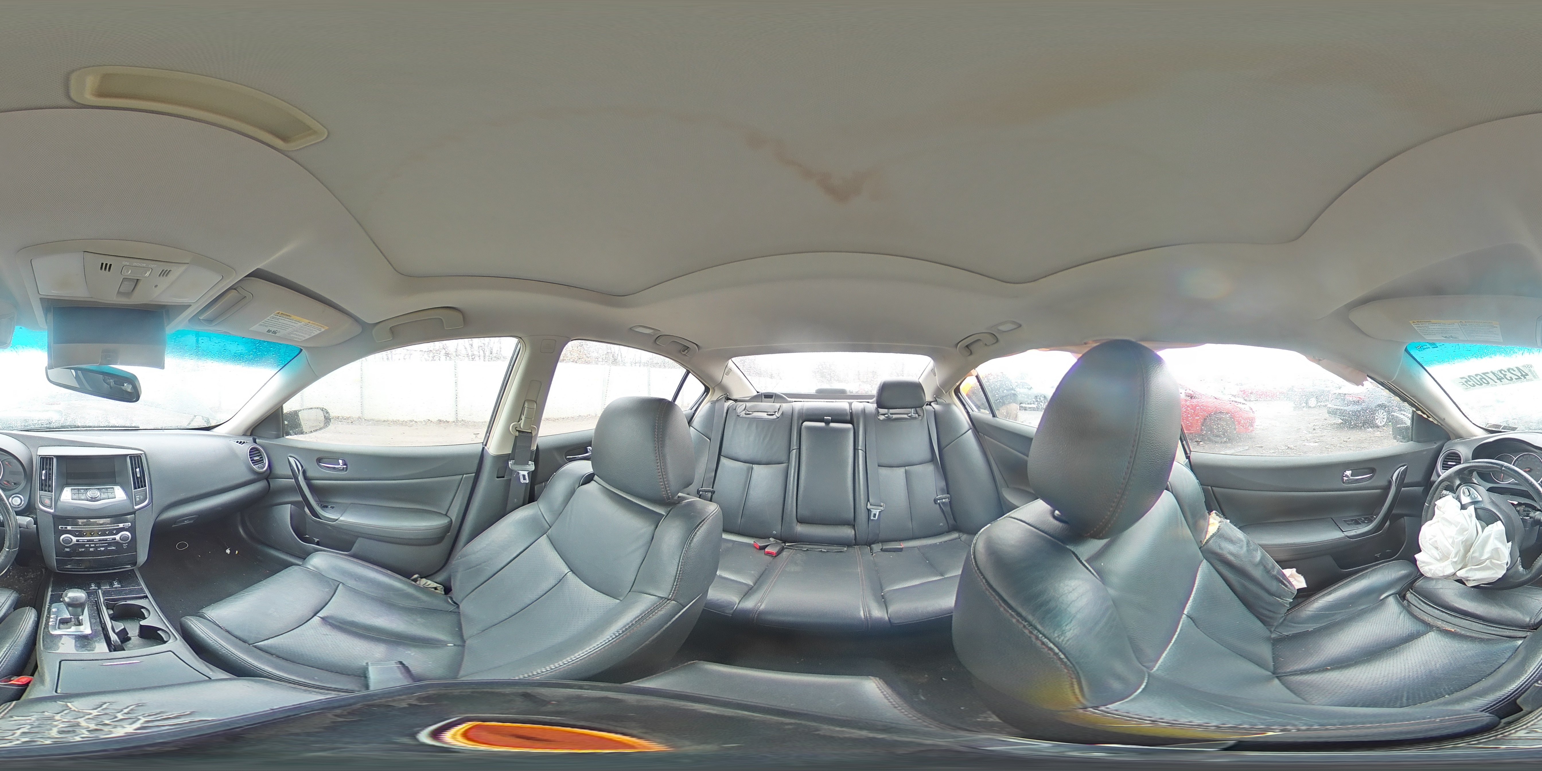 2010 Nissan Maxima - Image 13