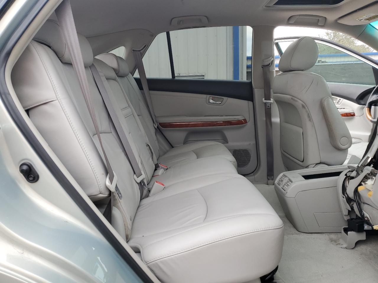 2008 Lexus RX - Image 11