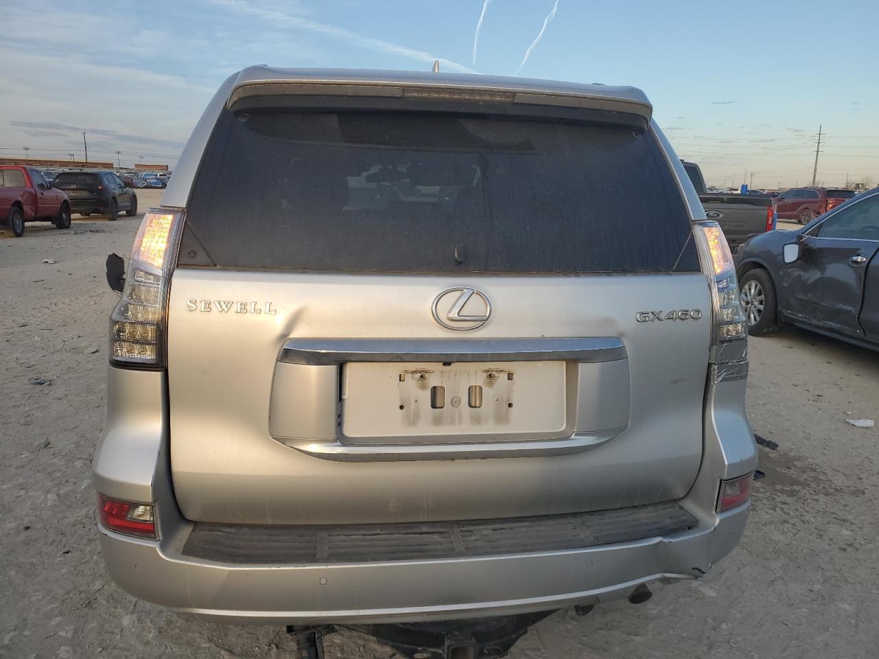 2016 Lexus GX - Image 6