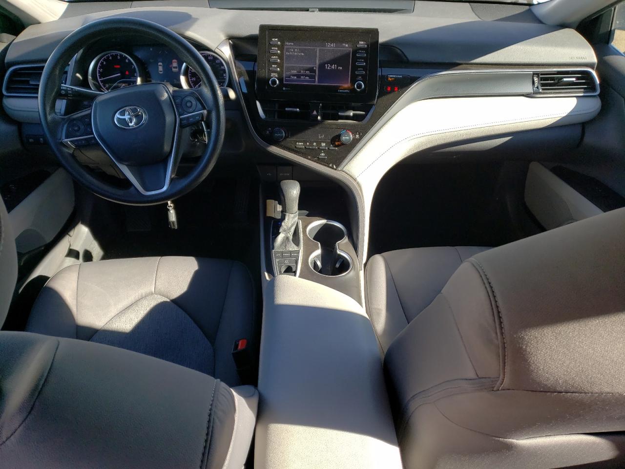 2022 Toyota Camry - Image 8