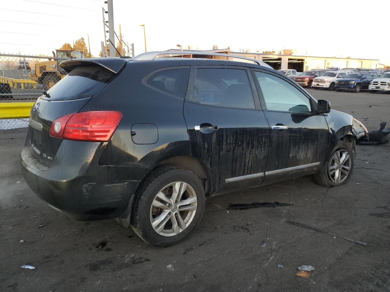 2013 Nissan Rogue - Image 3