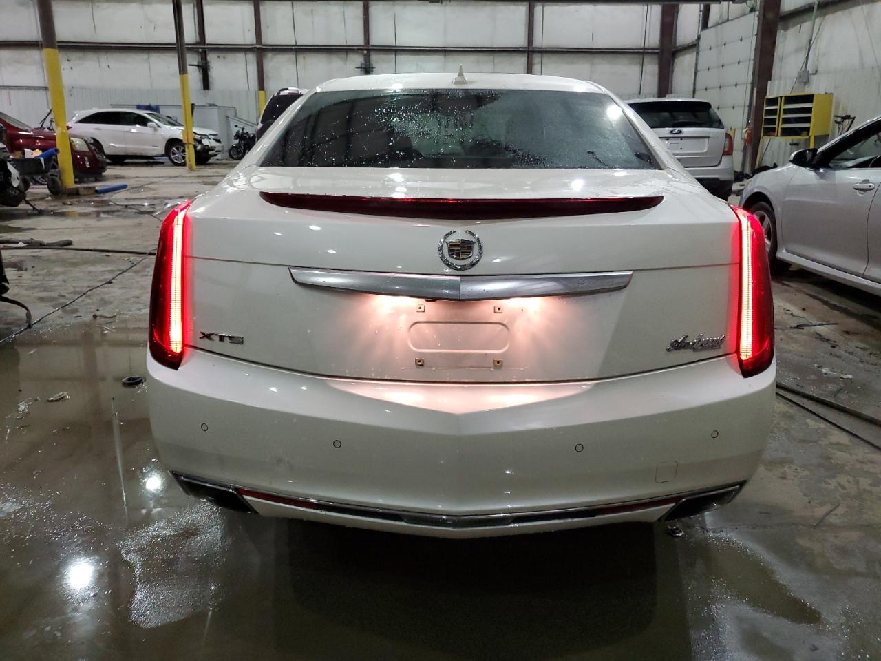 2013 Cadillac XTS - Image 6