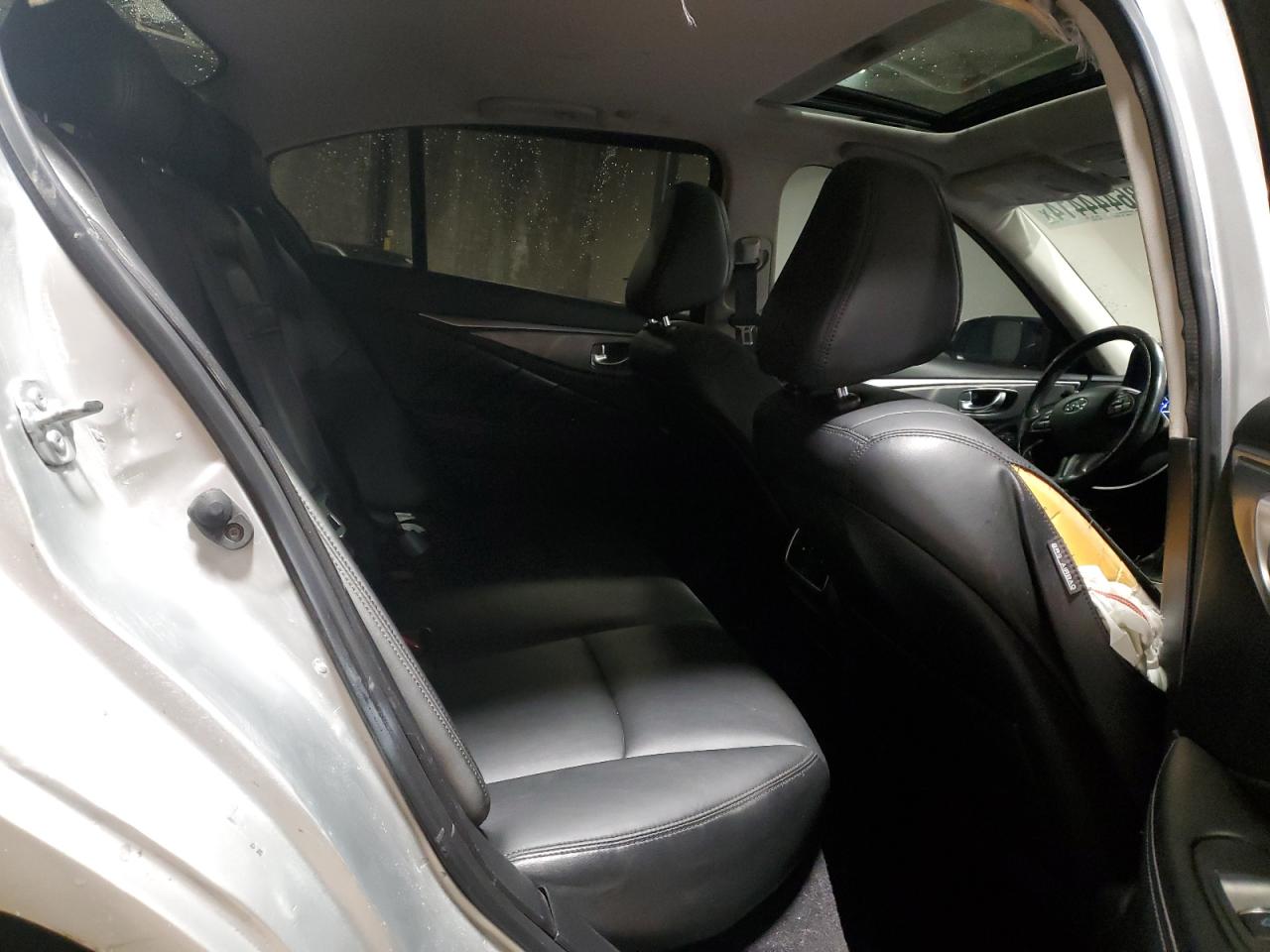 2015 Infiniti Q50 Base VIN: JN1BV7AR3FM421456 Lot: 86444414