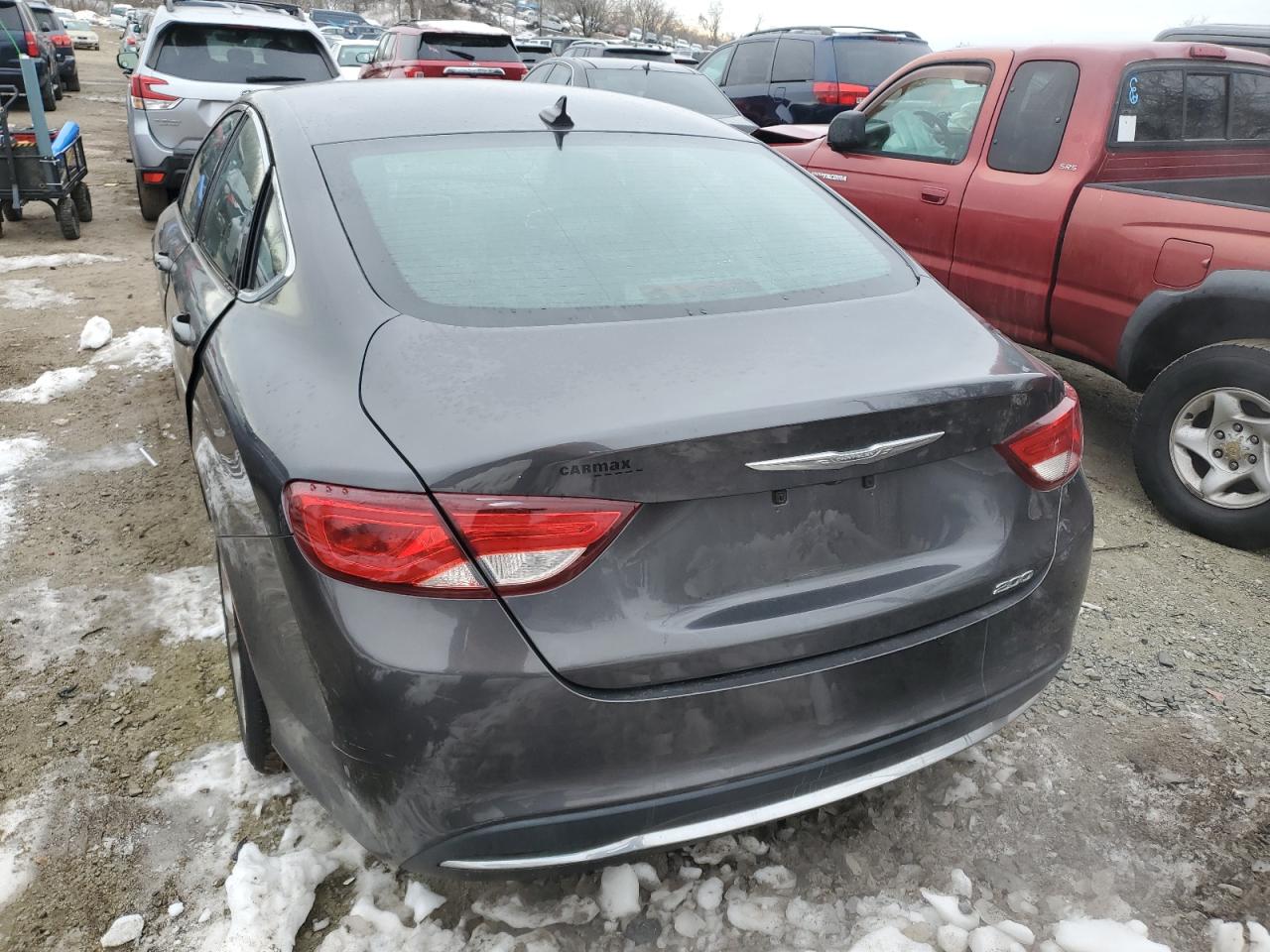 2017 Chrysler 200 - Image 6
