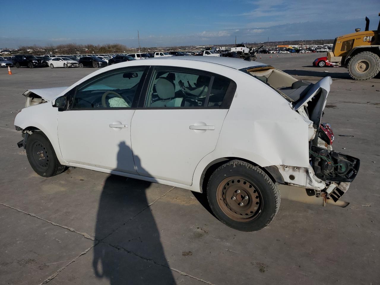 2009 Nissan Sentra - Image 2