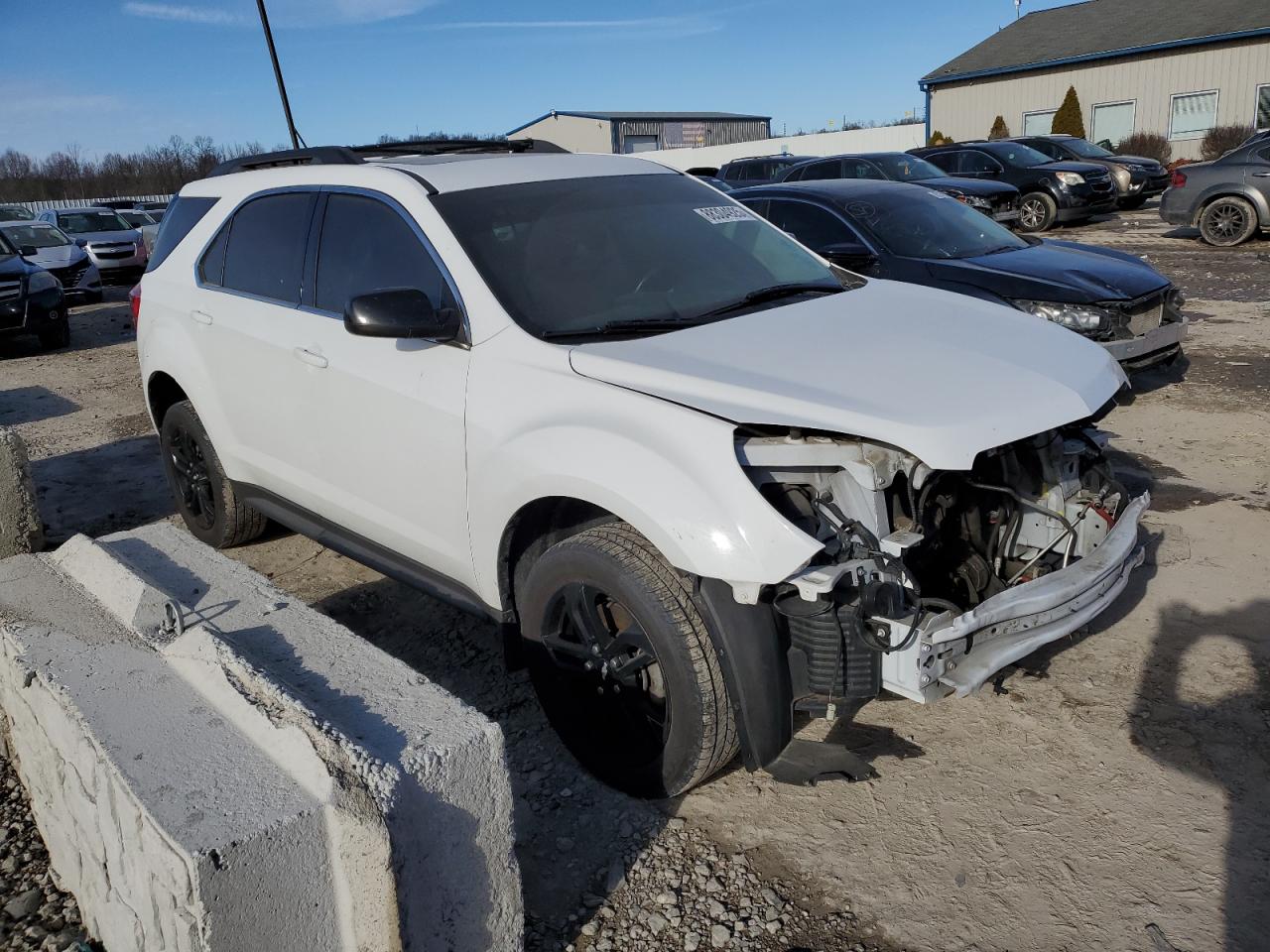 2017 Chevrolet Equinox - Image 4