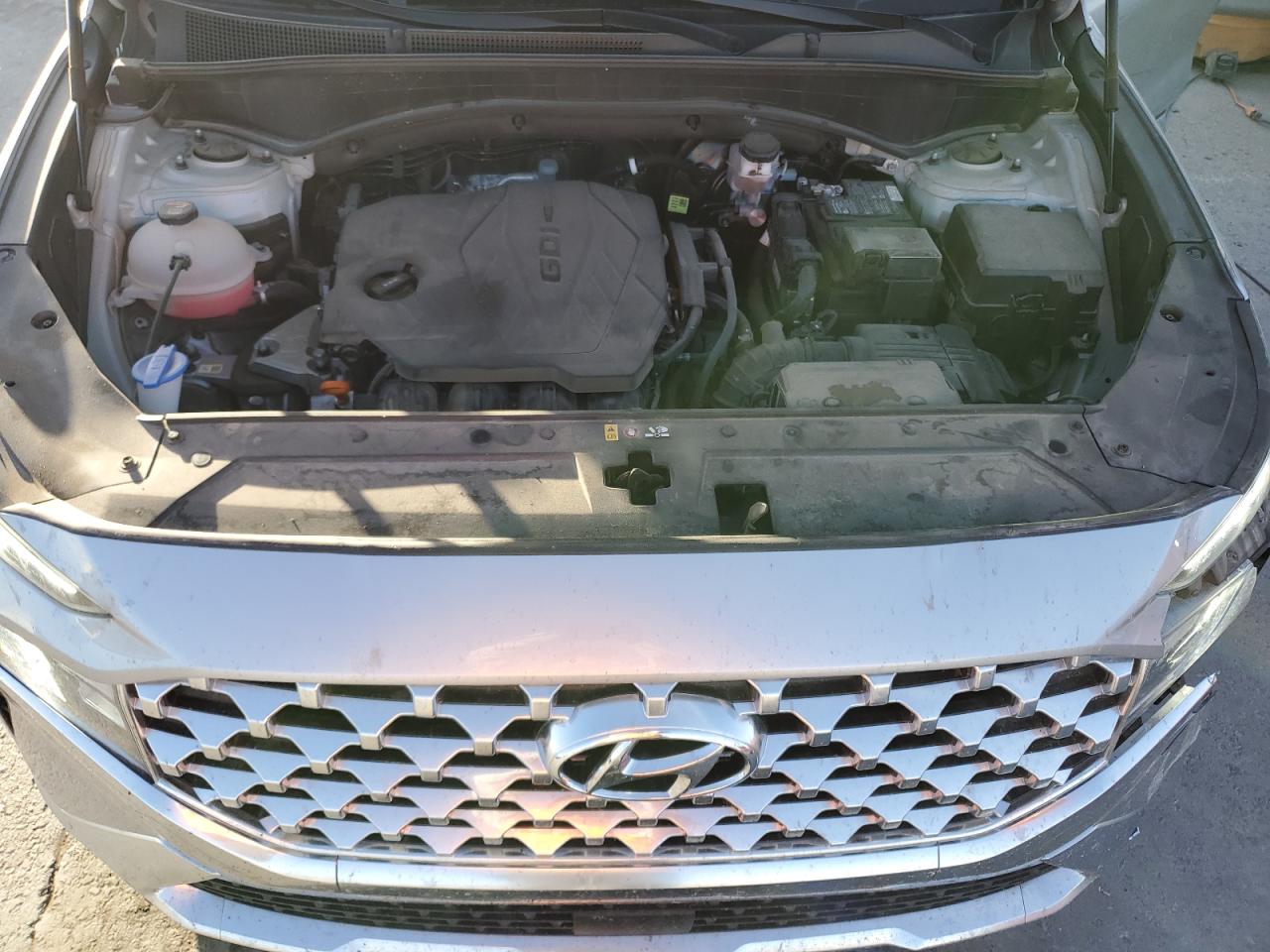 2021 Hyundai Santa Fe - Image 12