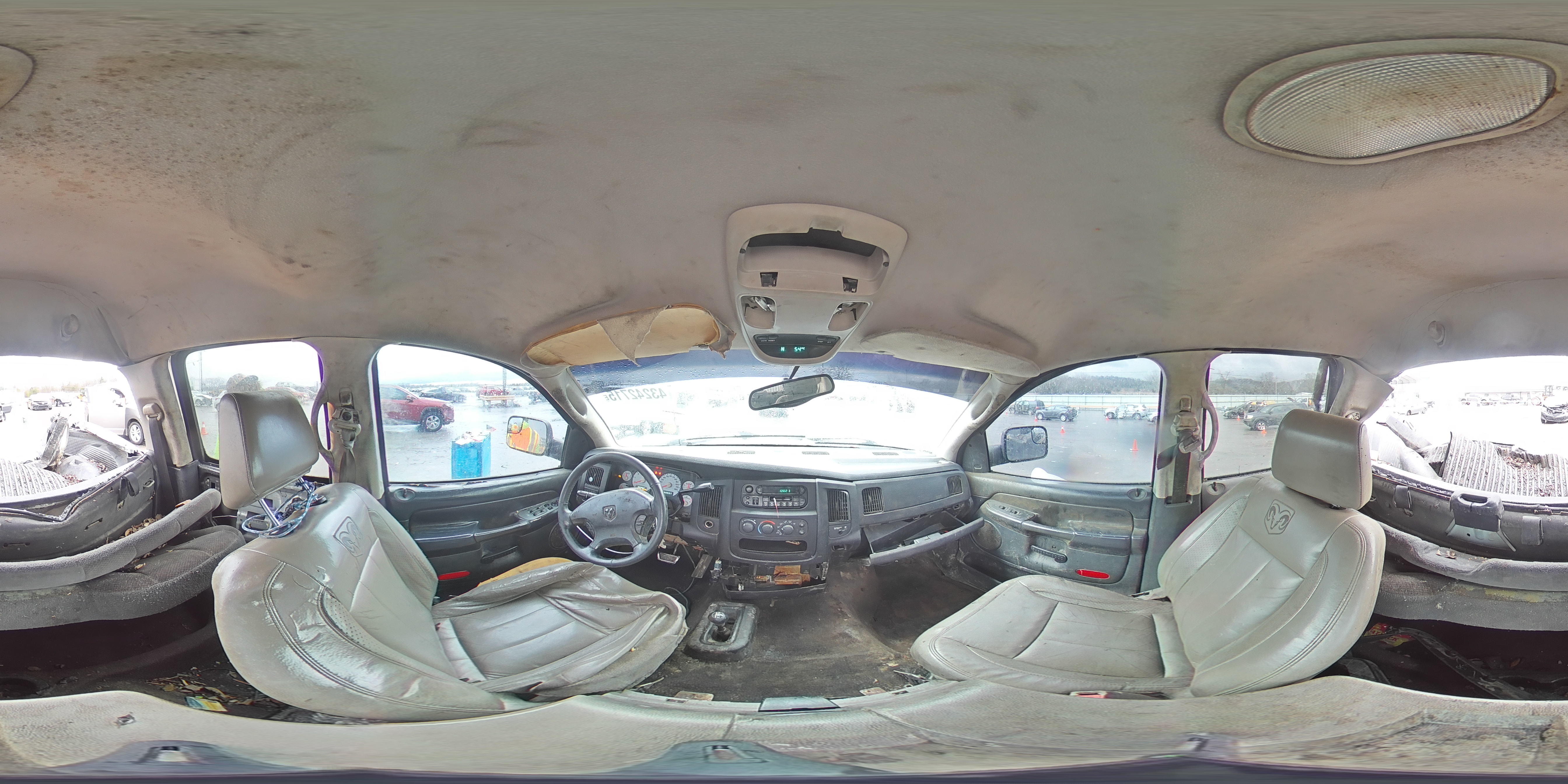 2002 Dodge RAM - Image 13