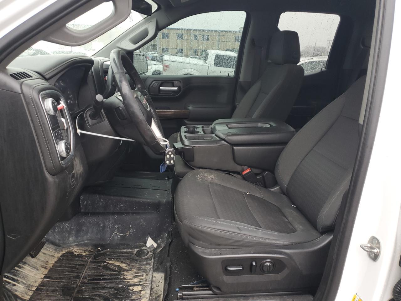 2021 GMC Sierra - Image 7