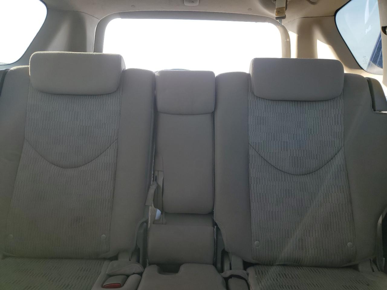 2010 Toyota RAV 4 - Image 10